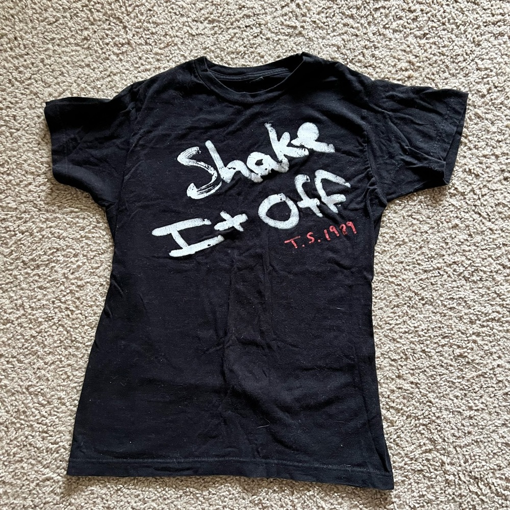 Taylor Swift 1989 tour shirt